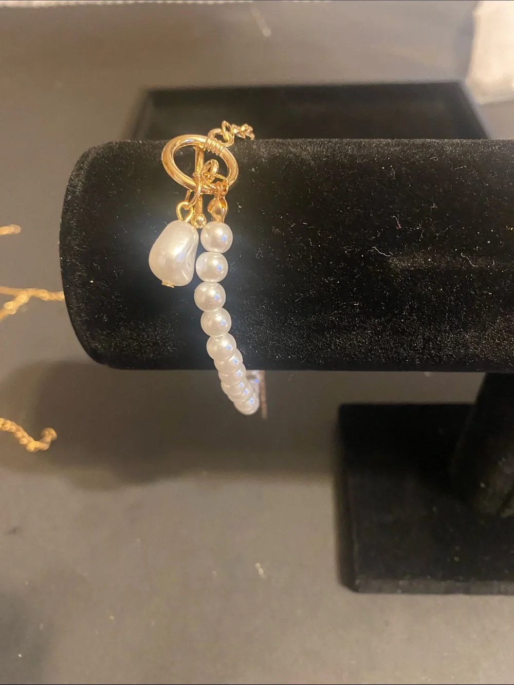 Gold Pearl Bead Bracelet with Baroque Pearl Charm